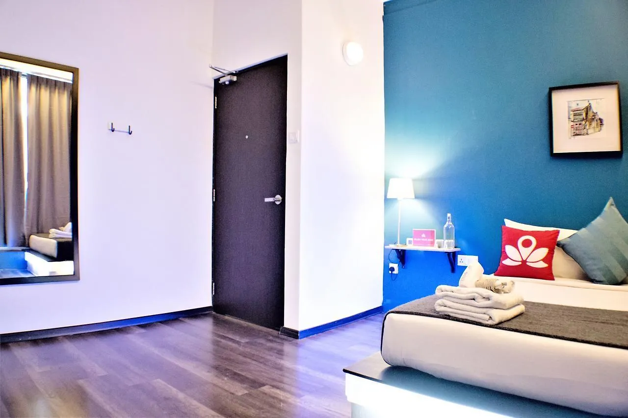 Zen Rooms Eden Parade 丹绒武雅 酒店